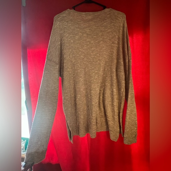 NWT Women’s American Eagle top - Picture 3 of 3